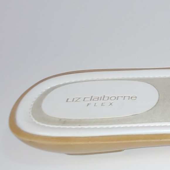 Liz Claiborne White Sandals - Picture 4 of 4